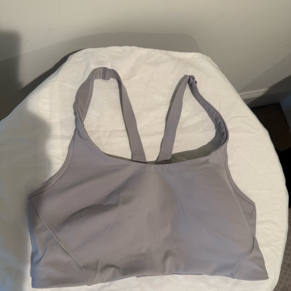 Lululemon All Powered Up Medium Support Sports Bra Iced Iris Sz 34C